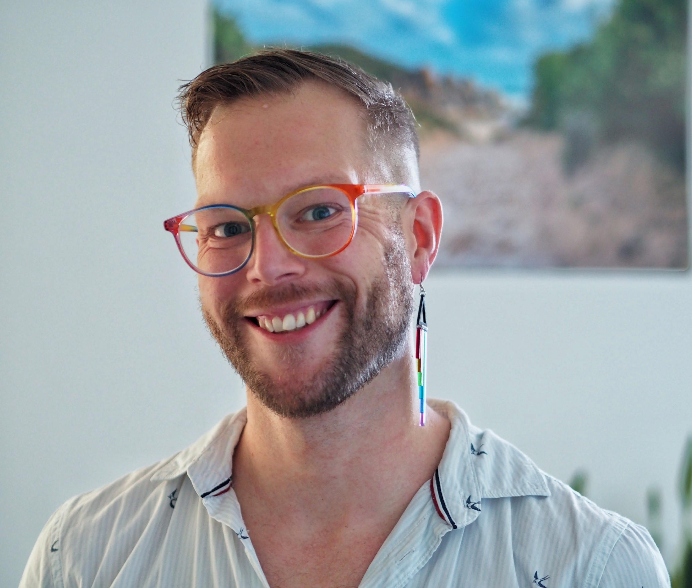 Michael-Earp-Headshot-April-2022-2-1 (1)